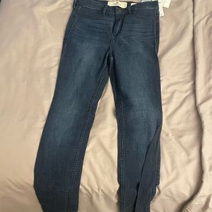 Holloster Jeans